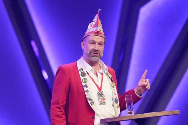 75. Verleihung des Ordens WIDER DEN TIERISCHEN ERNST in Aachen Volker Weininger als Sitzungspraesident im Portrait bei seinem Auftritt bei der 75. Verleihung des Ordens WIDER DEN TIERISCHEN ERNST im Aachener Eurogress, Aachen, 08.02.2025 Aachen NRW Deutschland