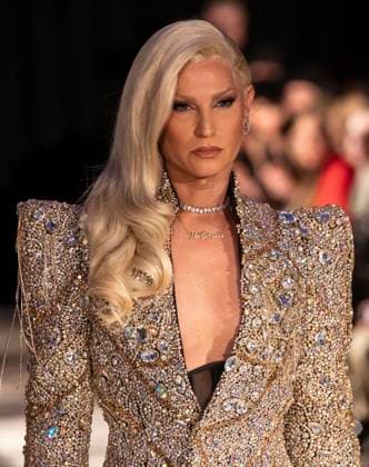 February 8, 2025, New York, New York, USA: Phillipe Blond walks runway for The Blonds show during New York Fashion Week Fall Winter 2025 at The FiDi Banking Hall in New York on February 8, 2025 New York USA - ZUMAr339 20250208_znp_r339_054 Copyright: xLevxRadinx