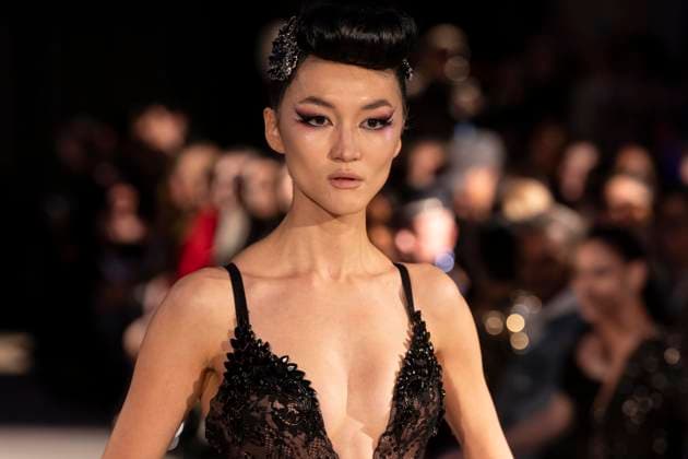 February 8, 2025, New York, New York, USA: Model walks runway for The Blonds show during New York Fashion Week Fall Winter 2025 at The FiDi Banking Hall in New York on February 8, 2025 New York USA - ZUMAr339 20250208_znp_r339_063 Copyright: xLevxRadinx