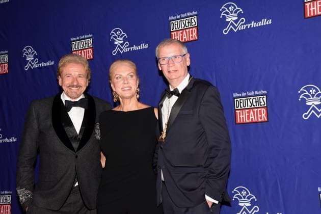 Thomas Karina Gottschalk Moderator Guenther Jauch Moderator Karl Valentin Orden Preistraeger Muenchen 08.02.2025 Deutsches Theater Grosser Narrhalla Ball SoirÃ e mit Verleihung des Karl Valentin Orden an Guenther Jauch, Moderator, Journalist Produzent Muenchen