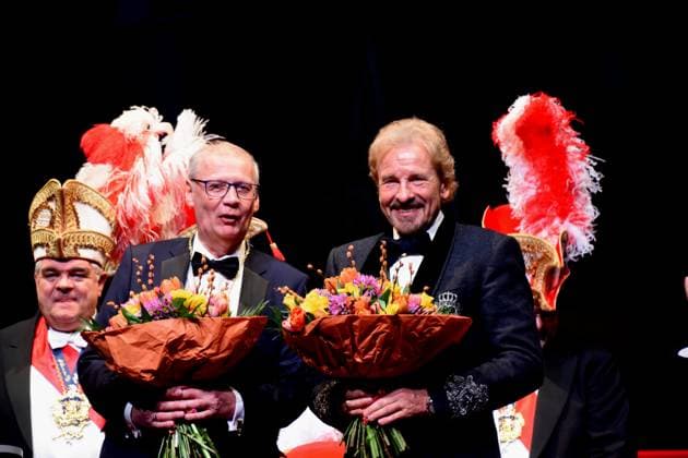Guenther Grauer Narrhalla Praesident Guenther Jauch Moderator Karl Valentin Orden Preistraeger Thomas Gottschalk Moderator Laudator mit Praesidium Muenchen 08.02.2025 Deutsches Theater Grosser Narrhalla Ball SoirÃ e mit Verleihung des Karl Valentin Orden an Guenther Jauch, Moderator, Journalist Produzent Muenchen
