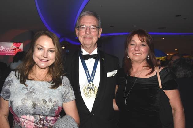 Ulrike Grimm Stadtraetin Alexander Claudia Reissl Stadtrat Muenchen 08.02.2025 Deutsches Theater Grosser Narrhalla Ball SoirÃ e mit Verleihung des Karl Valentin Orden an Guenther Jauch, Moderator, Journalist Produzent Muenchen