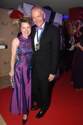 Irmgard Dr Michael Moeller Hofbraeuvorstand Muenchen 08.02.2025 Deutsches Theater Grosser Narrhalla Ball SoirÃ e mit Verleihung des Karl Valentin Orden an Guenther Jauch, Moderator, Journalist Produzent Muenchen