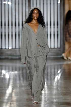 Prabal Gurung Ready to wear fall winter 2025 26 NEW YORK February 2025 Prabal Gurung Ready to wear fall winter 2025 26 NEW YORK February 2025, Credit:Zeppelin Avalon  Copyright: xZeppelinx xAvalonx 0961605979