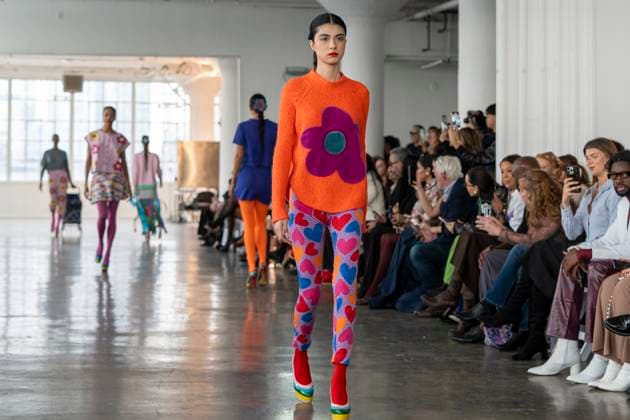 A model wears clothes by Spanish designer Agatha Ruiz de la Prada in New York, United States, 09 February 2025. Spanish designer Agatha Ruiz de la Prada presents her 2025 collection !ACHTUNG: NUR REDAKTIONELLE NUTZUNG!  Copyright: xAngelxColmenaresx AME8798 20250209-55015953179_1