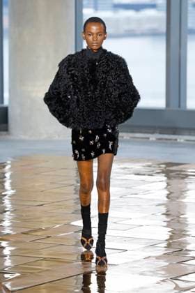 Ulla Johnson Ready to wear fall winter 2025 26 NEW YORK February 2025 Ulla Johnson Ready to wear fall winter 2025 26 NEW YORK February 2025, Credit:Zeppelin Avalon  Copyright: xZeppelinx xAvalonx 0961811744