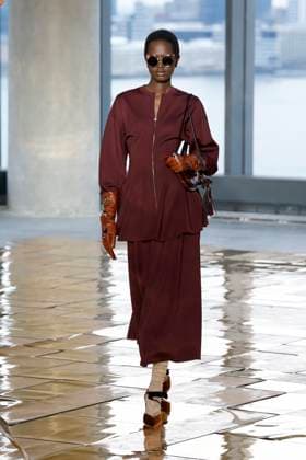 Ulla Johnson Ready to wear fall winter 2025 26 NEW YORK February 2025 Ulla Johnson Ready to wear fall winter 2025 26 NEW YORK February 2025, Credit:Zeppelin Avalon  Copyright: xZeppelinx xAvalonx 0961811903