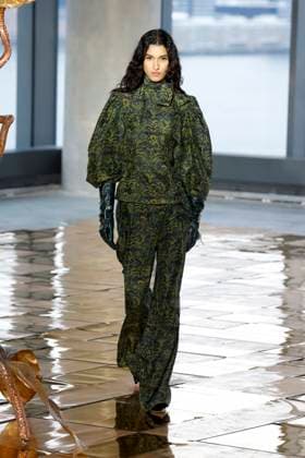 Ulla Johnson Ready to wear fall winter 2025 26 NEW YORK February 2025 Ulla Johnson Ready to wear fall winter 2025 26 NEW YORK February 2025, Credit:Zeppelin Avalon  Copyright: xZeppelinx xAvalonx 0961811974