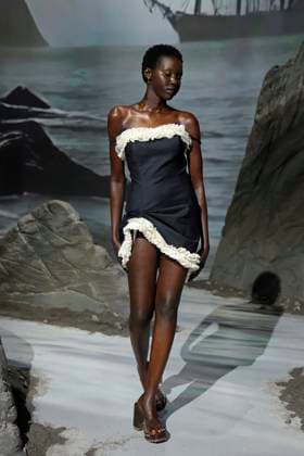 Elena Velez Ready to wear fall winter 2025 26 NEW YORK February 2025 Elena Velez Ready to wear fall winter 2025 26 NEW YORK February 2025, Credit:Zeppelin Avalon  Copyright: xZeppelinx xAvalonx 0961837360