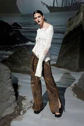 Elena Velez Ready to wear fall winter 2025 26 NEW YORK February 2025 Elena Velez Ready to wear fall winter 2025 26 NEW YORK February 2025, Credit:Zeppelin Avalon  Copyright: xZeppelinx xAvalonx 0961837046