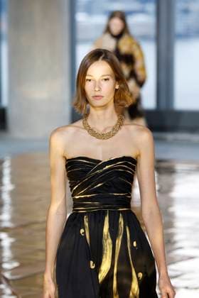 Ulla Johnson Ready to wear fall winter 2025 26 NEW YORK February 2025 Ulla Johnson Ready to wear fall winter 2025 26 NEW YORK February 2025, Credit:Zeppelin Avalon  Copyright: xZeppelinx xAvalonx 0961865180