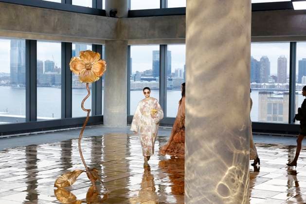 Ulla Johnson Ready to wear fall winter 2025 26 NEW YORK February 2025 Ulla Johnson Ready to wear fall winter 2025 26 NEW YORK February 2025, Credit:Zeppelin Avalon  Copyright: xZeppelinx xAvalonx 0961865402
