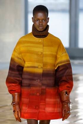 Ulla Johnson Ready to wear fall winter 2025 26 NEW YORK February 2025 Ulla Johnson Ready to wear fall winter 2025 26 NEW YORK February 2025, Credit:Zeppelin Avalon  Copyright: xZeppelinx xAvalonx 0961866426