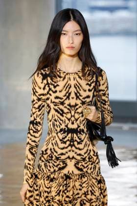 Ulla Johnson Ready to wear fall winter 2025 26 NEW YORK February 2025 Ulla Johnson Ready to wear fall winter 2025 26 NEW YORK February 2025, Credit:Zeppelin Avalon  Copyright: xZeppelinx xAvalonx 0961867531