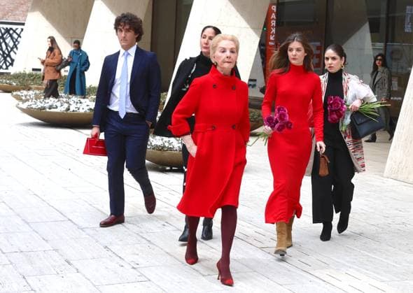 NYFW - Carolina Herrera With Her Family Designer Carolina Herrera with her daughters Carolina Adriana Herrera, Patricia Cristina Herrera and their children leave the Carolina Herrera show during the New York fashion week, NY, USA, on February 10, 2025. Photo by Dylan Travis ABACAPRESS.COM New York City NY United States  Copyright: xDylanxTravis ABACAx