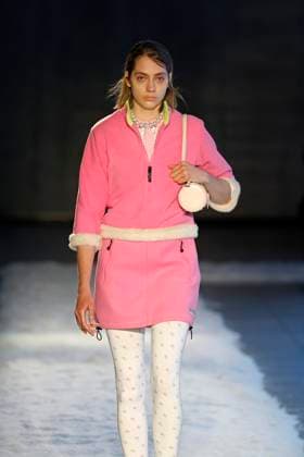 Sandy Liang Ready to Wear Fall Winter 2025 26 - New York, February 2025 Sandy Liang Ready to Wear Fall Winter 2025 26 - New York, February 2025, Credit:Zeppelin Avalon  Copyright: xZeppelinx xAvalonx 0961872007