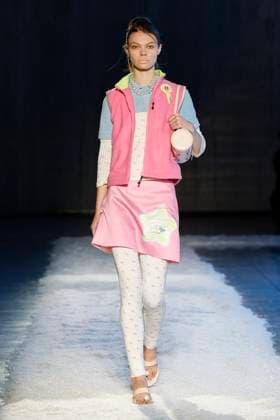 Défilé de mode Sandy Liang collection automne hiver 2025 2026 lors de la Fashion Week de New York Model on the runway at the Sandy Liang Fall RTW 2025 fashion show as part of New York Fashion Week on February 09, 2025 in New York, New York New York Etats Unis  Copyright: xAgencex xBestimagexAgencex xBestimagex