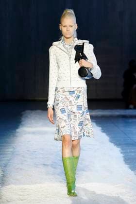 Défilé de mode Sandy Liang collection automne hiver 2025 2026 lors de la Fashion Week de New York Model on the runway at the Sandy Liang Fall RTW 2025 fashion show as part of New York Fashion Week on February 09, 2025 in New York, New York New York Etats Unis  Copyright: xAgencex xBestimagexAgencex xBestimagex