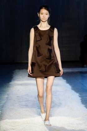 Défilé de mode Sandy Liang collection automne hiver 2025 2026 lors de la Fashion Week de New York Model on the runway at the Sandy Liang Fall RTW 2025 fashion show as part of New York Fashion Week on February 09, 2025 in New York, New York New York Etats Unis  Copyright: xAgencex xBestimagexAgencex xBestimagex