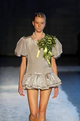 Sandy Liang Ready to Wear Fall Winter 2025 26 - New York, February 2025 Sandy Liang Ready to Wear Fall Winter 2025 26 - New York, February 2025, Credit:Zeppelin Avalon  Copyright: xZeppelinx xAvalonx 0961872662