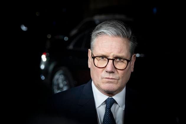 Informal EU Leaders Retreat In Brusse;s Prime Minister of the United Kingdom Keir Starmer attends the EU Leader s informal retreat meeting at Egmont Palace. The PM of the UK did a doorstep statement and talked to journalist of international press and media. EU leaders will discuss in this summit the European defence strategy during at Palais d Egmont in Brussels, Belgium on February 3, 2025 Brussels Belgium  Copyright: xNicolasxEconomoux originalFilename: economou-notitle250203_npar9.jpg
