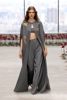 Carolina Herrera Ready to Wear Fall Winter 2025 26 - New York, February 2025 Carolina Herrera Ready to Wear Fall Winter 2025 26 - New York, February 2025, Credit:Zeppelin Avalon  Copyright: xZeppelinx xAvalonx 0961898026