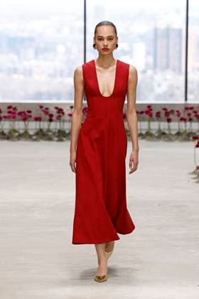 Carolina Herrera Ready to Wear Fall Winter 2025 26 - New York, February 2025 Carolina Herrera Ready to Wear Fall Winter 2025 26 - New York, February 2025, Credit:Zeppelin Avalon  Copyright: xZeppelinx xAvalonx 0961898056