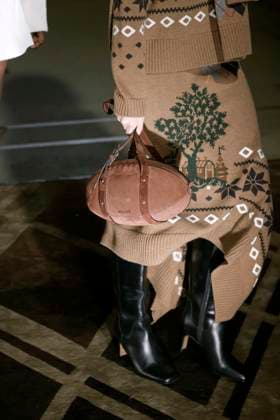 Monse Ready to wear fall winter 2025 26 NEW YORK February 2025 Monse Ready to wear fall winter 2025 26 NEW YORK February 2025, Credit:Zeppelin Avalon  Copyright: xZeppelinx xAvalonx 0961906181