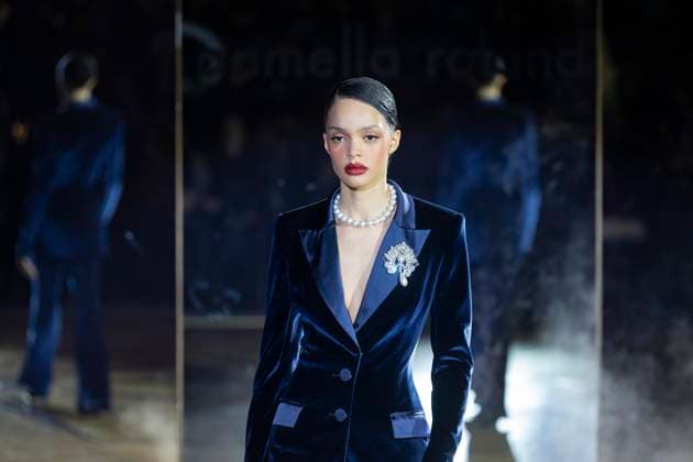 February 10, 2025, New York, New York, USA: A model walks runway for Pamella Roland runway show during New York Fashion Week Fall Winter 2025 at Rainbow Room at Rockefeller Center in New York on February 10, 2025 New York USA - ZUMAr339 20250210_znp_r339_015 Copyright: xLevxRadinx