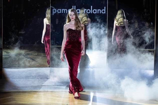 February 10, 2025, New York, New York, USA: A model walks runway for Pamella Roland runway show during New York Fashion Week Fall Winter 2025 at Rainbow Room at Rockefeller Center in New York on February 10, 2025 New York USA - ZUMAr339 20250210_znp_r339_075 Copyright: xLevxRadinx