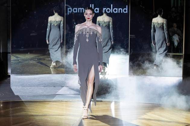 February 10, 2025, New York, New York, USA: A model walks runway for Pamella Roland runway show during New York Fashion Week Fall Winter 2025 at Rainbow Room at Rockefeller Center in New York on February 10, 2025 New York USA - ZUMAr339 20250210_znp_r339_045 Copyright: xLevxRadinx