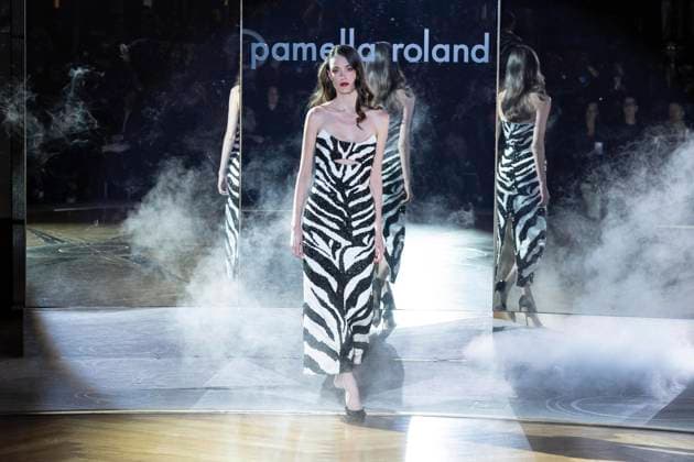 February 10, 2025, New York, New York, USA: A model walks runway for Pamella Roland runway show during New York Fashion Week Fall Winter 2025 at Rainbow Room at Rockefeller Center in New York on February 10, 2025 New York USA - ZUMAr339 20250210_znp_r339_085 Copyright: xLevxRadinx