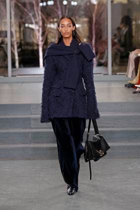 Tory Burch Ready to Wear Fall Winter 2025 26 - New York, February 2025 Tory Burch Ready to Wear Fall Winter 2025 26 - New York, February 2025, Credit:Zeppelin Avalon  Copyright: xZeppelinx xAvalonx 0962189077