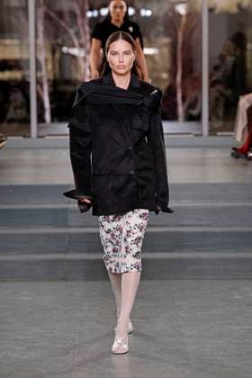 Tory Burch Ready to Wear Fall Winter 2025 26 - New York, February 2025 Tory Burch Ready to Wear Fall Winter 2025 26 - New York, February 2025, Credit:Zeppelin Avalon  Copyright: xZeppelinx xAvalonx 0962189986