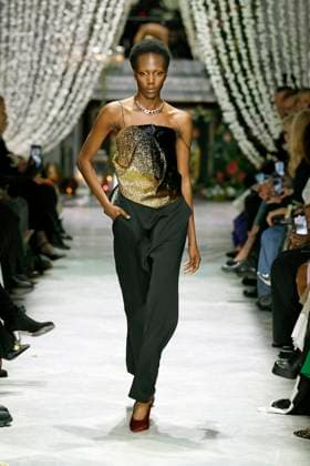Bibhu Mohapatra Ready to wear fall winter 2025 26 NEW YORK February 2025 Bibhu Mohapatra Ready to wear fall winter 2025 26 NEW YORK February 2025, Credit:Zeppelin Avalon  Copyright: xZeppelinx xAvalonx 0962218045