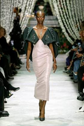 Bibhu Mohapatra Ready to wear fall winter 2025 26 NEW YORK February 2025 Bibhu Mohapatra Ready to wear fall winter 2025 26 NEW YORK February 2025, Credit:Zeppelin Avalon  Copyright: xZeppelinx xAvalonx 0962218190