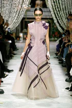 Bibhu Mohapatra Ready to wear fall winter 2025 26 NEW YORK February 2025 Bibhu Mohapatra Ready to wear fall winter 2025 26 NEW YORK February 2025, Credit:Zeppelin Avalon  Copyright: xZeppelinx xAvalonx 0962218420