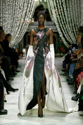 Bibhu Mohapatra Ready to wear fall winter 2025 26 NEW YORK February 2025 Bibhu Mohapatra Ready to wear fall winter 2025 26 NEW YORK February 2025, Credit:Zeppelin Avalon  Copyright: xZeppelinx xAvalonx 0962218652