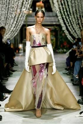 Bibhu Mohapatra Ready to wear fall winter 2025 26 NEW YORK February 2025 Bibhu Mohapatra Ready to wear fall winter 2025 26 NEW YORK February 2025, Credit:Zeppelin Avalon  Copyright: xZeppelinx xAvalonx 0962218770