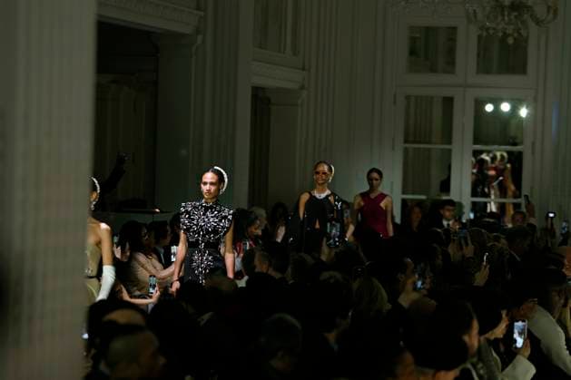 Bibhu Mohapatra Ready to wear fall winter 2025 26 NEW YORK February 2025 Bibhu Mohapatra Ready to wear fall winter 2025 26 NEW YORK February 2025, Credit:Zeppelin Avalon  Copyright: xZeppelinx xAvalonx 0962230499