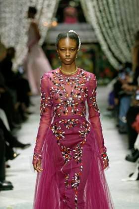 Bibhu Mohapatra Ready to wear fall winter 2025 26 NEW YORK February 2025 Bibhu Mohapatra Ready to wear fall winter 2025 26 NEW YORK February 2025, Credit:Zeppelin Avalon  Copyright: xZeppelinx xAvalonx 0962231248