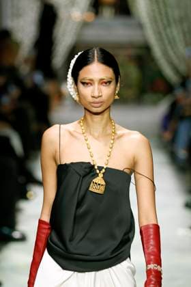 Bibhu Mohapatra Ready to wear fall winter 2025 26 NEW YORK February 2025 Bibhu Mohapatra Ready to wear fall winter 2025 26 NEW YORK February 2025, Credit:Zeppelin Avalon  Copyright: xZeppelinx xAvalonx 0962231816