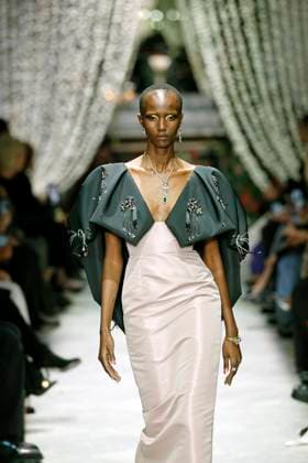 Bibhu Mohapatra Ready to wear fall winter 2025 26 NEW YORK February 2025 Bibhu Mohapatra Ready to wear fall winter 2025 26 NEW YORK February 2025, Credit:Zeppelin Avalon  Copyright: xZeppelinx xAvalonx 0962233077