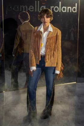 February 10, 2025, New York, United States: Irina Kro Eicke attends the Pamella Roland show during February 2025 New York Fashion Week at The Rainbow Room. New York United States - ZUMAs197 20250210_aab_s197_060 Copyright: xRonxAdarx