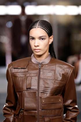 Tory Burch Ready-to-wear Fall Winter 2025 26, New York, February 2025 Tory Burch Ready-to-wear Fall Winter 2025 26 runway at New York fashion week, 10 February 2025., Credit:x Avalon New York, USA  Copyright: xxx xAvalonx PHT_fashion_NYFW_Tory_Burch_details_962319305