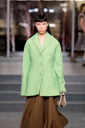 Tory Burch Ready-to-wear Fall Winter 2025 26, New York, February 2025 Tory Burch Ready-to-wear Fall Winter 2025 26 runway at New York fashion week, 10 February 2025., Credit:x Avalon New York, USA  Copyright: xxx xAvalonx PHT_fashion_NYFW_Tory_Burch_details_962319803