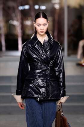 Tory Burch Ready-to-wear Fall Winter 2025 26, New York, February 2025 Tory Burch Ready-to-wear Fall Winter 2025 26 runway at New York fashion week, 10 February 2025., Credit:x Avalon New York, USA  Copyright: xxx xAvalonx PHT_fashion_NYFW_Tory_Burch_details_962319850