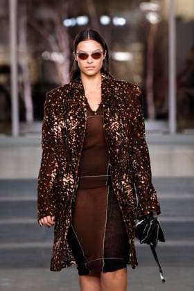 Tory Burch Ready-to-wear Fall Winter 2025 26, New York, February 2025 Tory Burch Ready-to-wear Fall Winter 2025 26 runway at New York fashion week, 10 February 2025., Credit:x Avalon New York, USA  Copyright: xxx xAvalonx PHT_fashion_NYFW_Tory_Burch_details_962321815