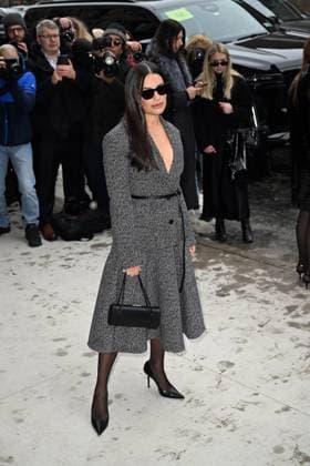Celebrity guests arrive at the Michael Kors show during New York Fashion Week Featuring: Lea Michele Where: New York City, New York, United States When: 11 Feb 2025 Credit: Elder Ordonez INSTARimages EDITORIAL USE ONLY. NOT FOR USE BY NEWSPAPERS BASED IN THE UK. Copyright: xx instar54505212