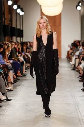 Michael Kors fashion show at Terminal Warehouse Fall Winter 2025 2026 collection during New York Fashion Week Alex Consani Runway during the Michael Kors Collection Fall Winter 2025 Runway Show at Terminal Warehouse on February 11, 2025 in New York City New York Etats Unis  Copyright: xAgencex xBestimagexAgencex xBestimagex